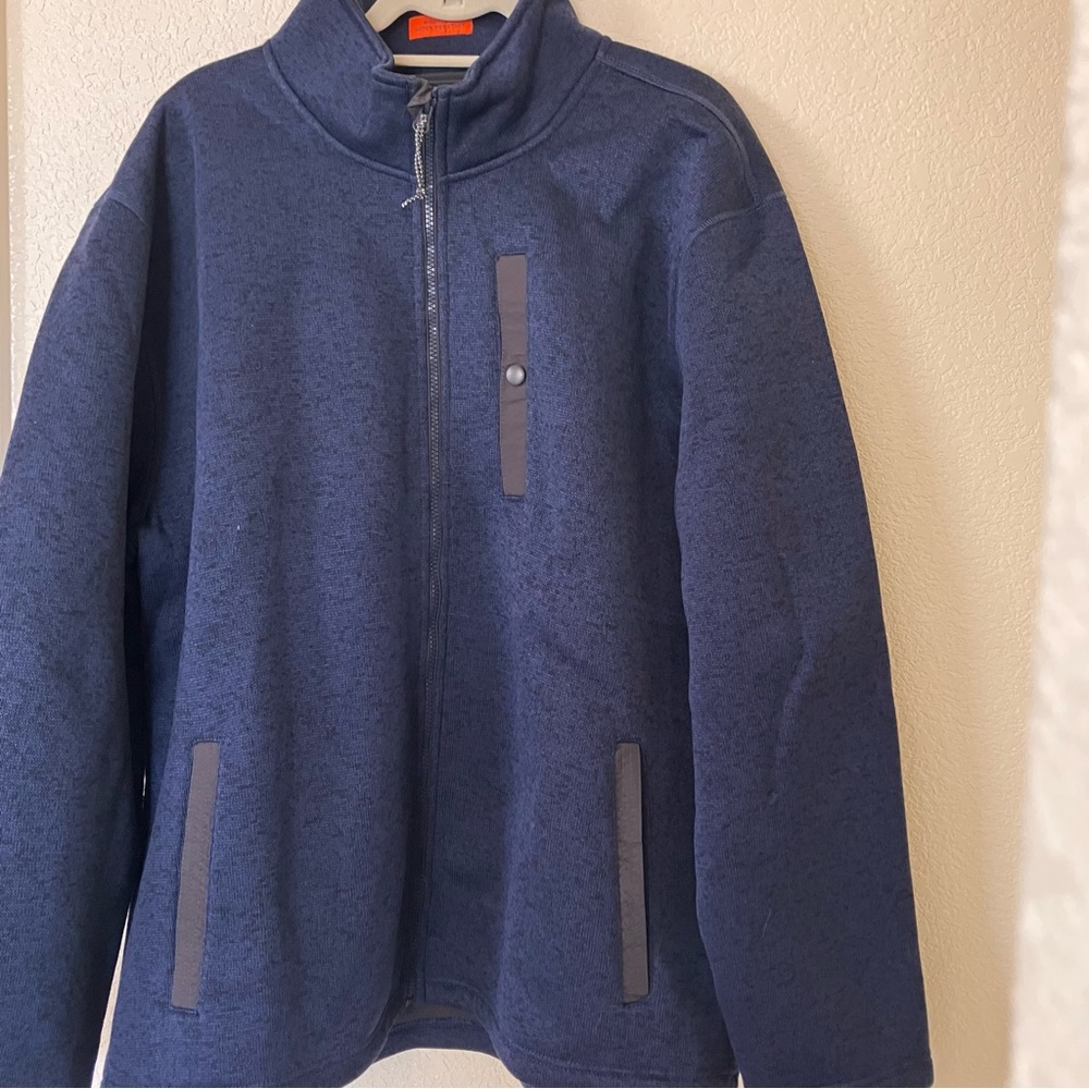 St John’s Bay Men's Blue Windproof  Water Resistant Jacket Used good condition